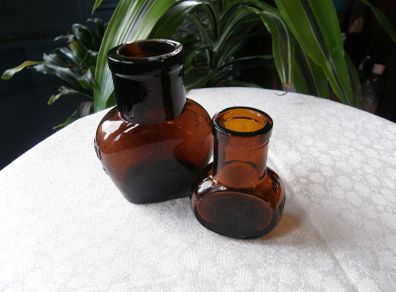 Antique Amber Glass OXO & Bovril Bottles. Set of 2, 4oz and 1oz. c.1900-1930. Excellent Antique Condition