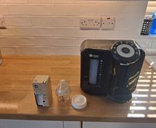 Bottle maker