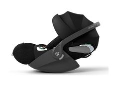 Uppababy V2 Greyson full buggy/ pram set. Also Cybex car seat & isofix