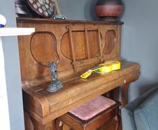 piano and stool