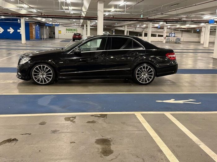 Mercedes E350