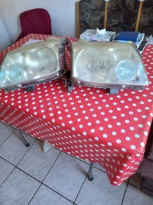 Nissan xtrail T30 Headlights