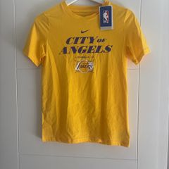 Nike lakers nba top