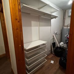 shelving unit