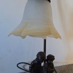 Table lamp
