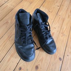 Jordans runners