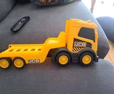 truck JCB