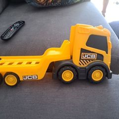 truck JCB