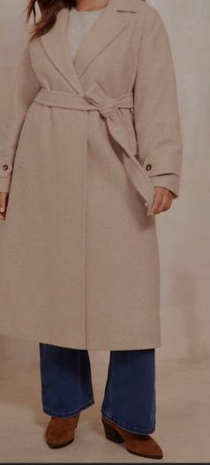 curves like these coat plus size 26 postage included