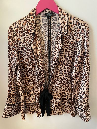TOPSHOP Petite Animal Print Wrap Pyjama Shirt Size 10!