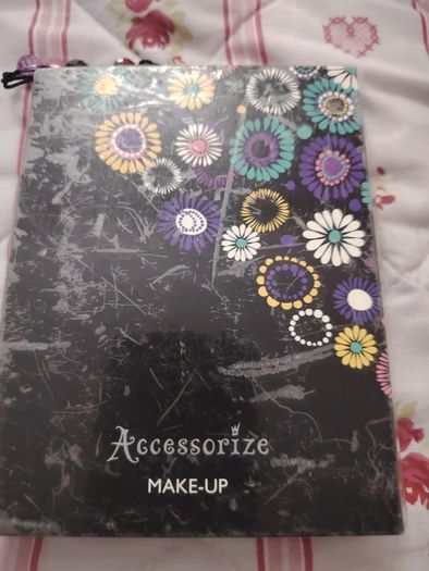 Eyeshadows