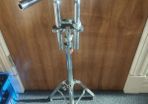 Pearl Tom Stand