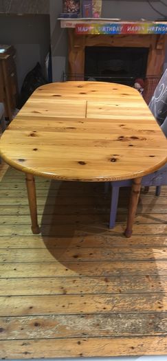 dinging table