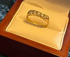 Eternity Ring .. Diamond & 14ct Gold