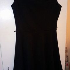 A wear dress with flare skirt and square neckline