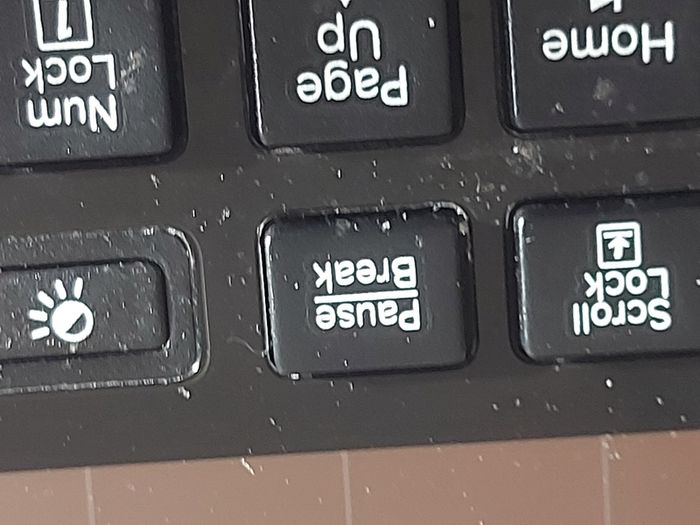 Logitech Wireless Solar Keyboard K750, excellent cosmetic condition, without  tiny Logitech Unifying receiver