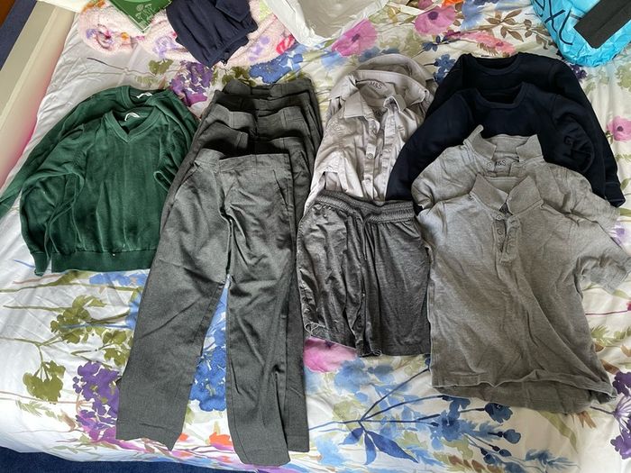 School uniform 6-7yrs