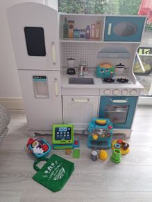 Toy Kitchen