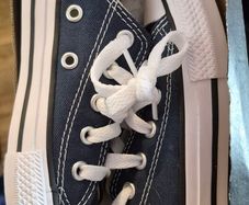 Kids navy converse