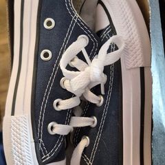 Kids navy converse
