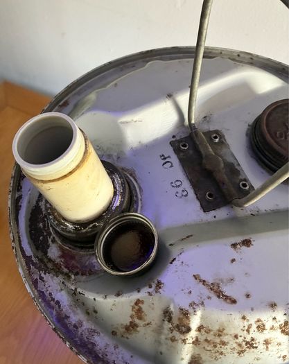Vintage 1973 Hydraulic Oil Can