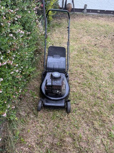 lawnmower