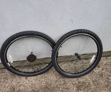 26"bike wheels all together