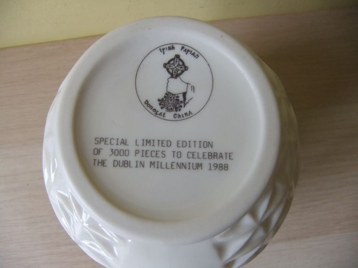 Dublin 1988 Millennium Vase