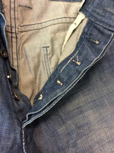 Brand New. Jack And Jones Mens Jeans. Waist 36 Inches. Inside Leg 30 Inches. Retail At 50euro. Selling 30 Euro. Collect In Dublin Or Receive Via Post.