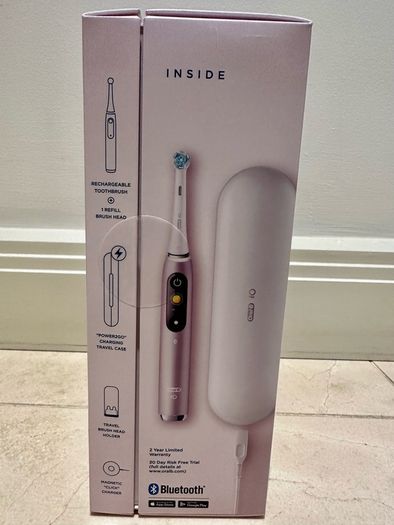 Oral-B iO9 Electric Toothbrush Brand New