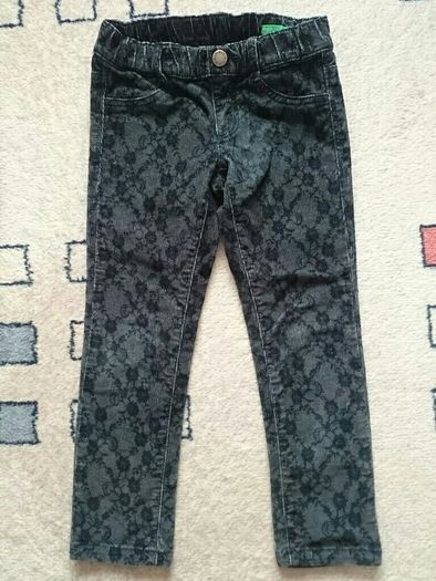 bennetton black corduroys, size 4-5y