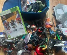 Disney Infinity Game and Figures