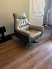 Arm chair