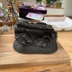 figurine