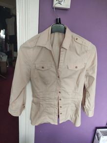 H&m beige shirt size X's worn once