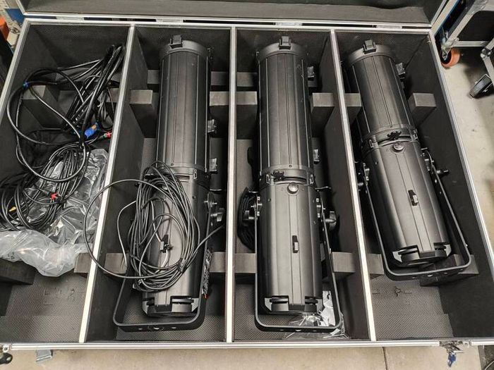 Flight case on wheels