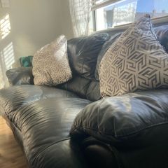 Large 2 seater couch