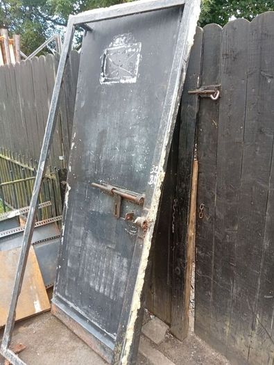 steel shed door+frame