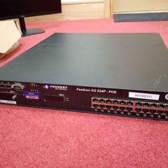 Foundry Networks FastIron GS 624P Network Switch