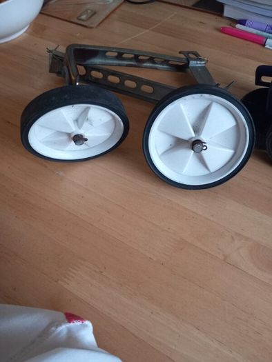 Stabilisers For Sale x 2