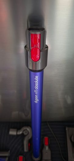 Dyson V11 Absolute