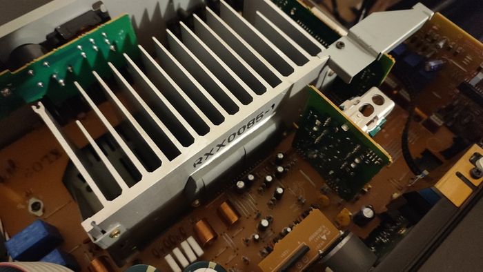Technics SU-VX620 Amplifier. Genuine Remote. Like new! Cleaned.
