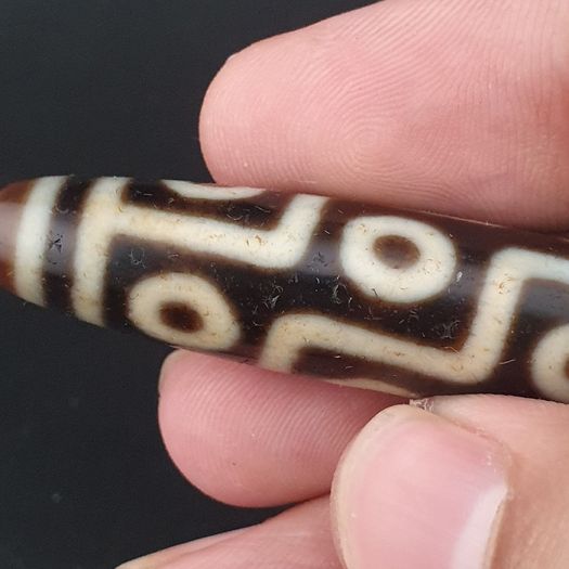 Antique Himalayan 9 Eyes Agate Dzi Bead Amulet