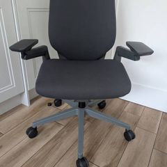 ergonomic office chair