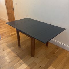 Solid Wood extendable dining table