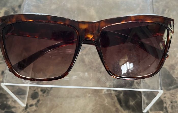 Revlon sun glasses