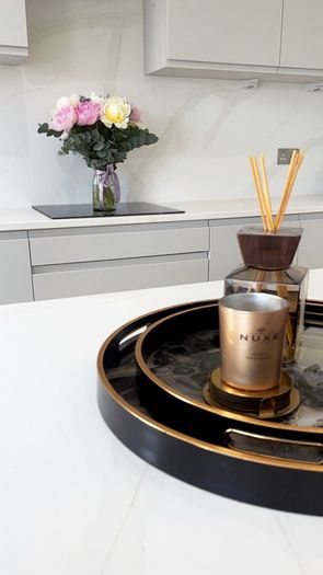 Calacatta Gold Quartz Modern Kitchen