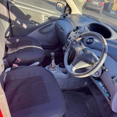 2002 Toyota Yaris