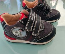Geox trainers size 19