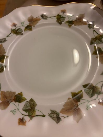 Arklow Fine China 21 Piece Tea Set
